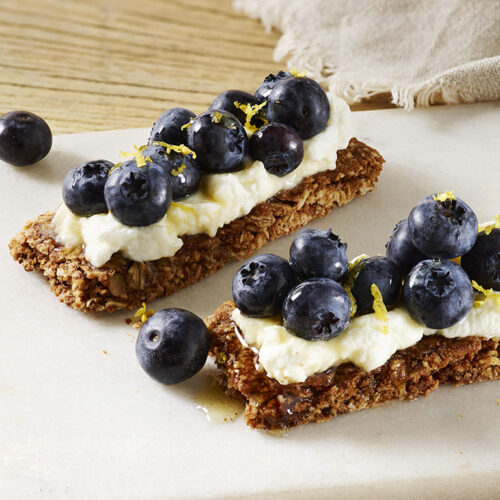 Blueberry-Ricotta-Granola-Bars